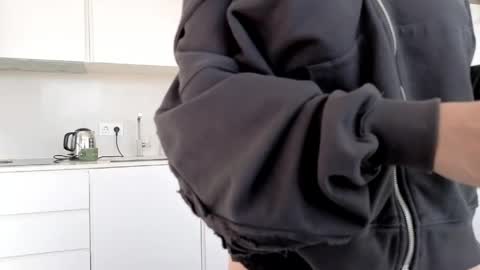 girl next door named Amy online show from April 13, 2026, 11:48 am