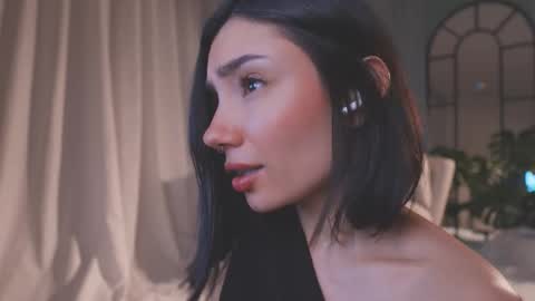 Amy Armstrong online show from February 13, 2026, 11:23 pm