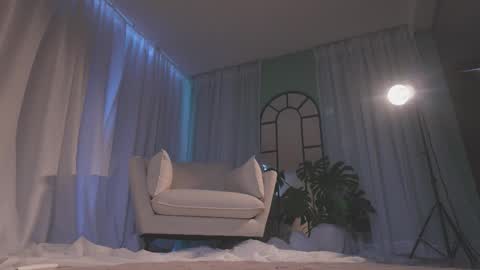 Amy Armstrong online show from February 21, 2026, 9:49 pm