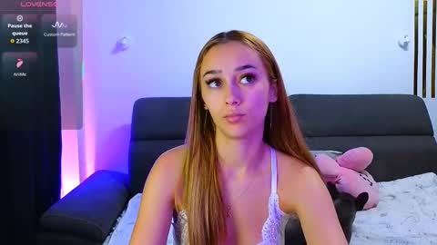 amykentt online show from November 3, 2025, 4:08 pm