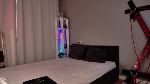 amylanee online show from February 13, 2026, 7:48 am