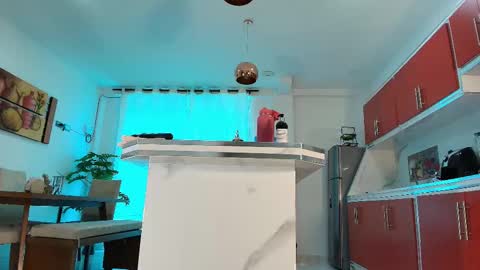 Snapshot of amyleens chatting on January 10, 2026, 2:19 pm Nataly independent model online show from January 10, 2026, 2:19 pm