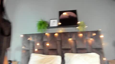  AMMY  online show from December 17, 2025, 11:38 am