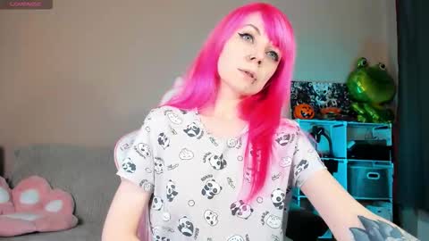 Amy Rose online show from September 27, 2025, 8:03 pm