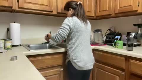 Snapshot of amysmilez chatting on December 2, 2024, 2:30 pm Amy Smilez online show from December 2, 2024, 2:30 pm