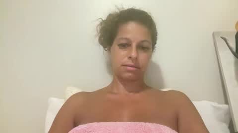 Snapshot of amysmilez chatting on September 30, 2025, 10:09 am Amy Smilez online show from September 30, 2025, 10:09 am