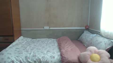 amysweetbabe online show from May 13, 2026, 10:49 pm