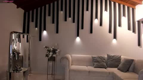 AMY WALKER online show from February 20, 2025, 10:16 am