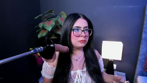 Snapshot of amywhitte_ chatting on April 18, 2026, 3:43 am amywhitte_ online show from April 18, 2026, 3:43 am