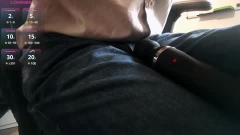 A online show from March 5, 2025, 9:16 am