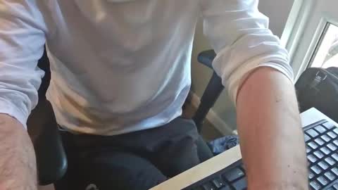 A online show from March 6, 2026, 9:06 am