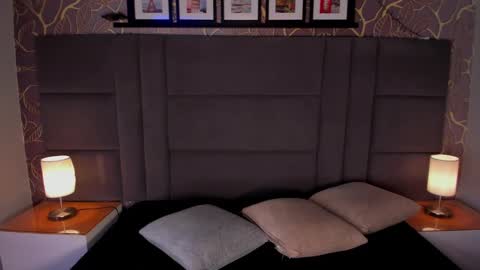 Ana  online show from January 28, 2025, 11:38 am