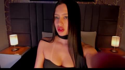 Ana  online show from February 18, 2025, 11:33 am