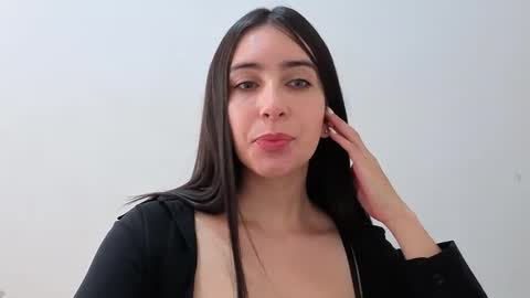 Ana  IG an castillo 1 online show from October 19, 2025, 12:39 pm