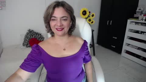 Snapshot of ana_hotmilfx chatting on March 12, 2025, 12:42 am ANA online show from March 12, 2025, 12:42 am