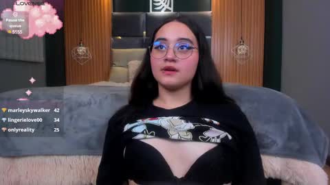 Ana online show from December 19, 2024, 11:35 pm