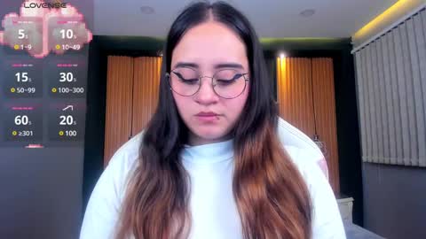 Ana online show from January 19, 2025, 9:23 pm