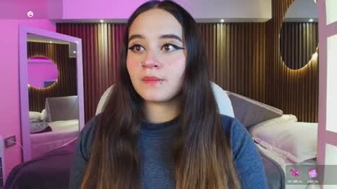 Ana online show from September 30, 2025, 7:52 pm