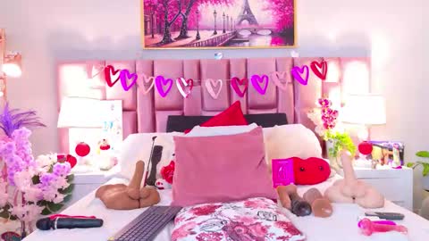 Snapshot of anaa_bellaa chatting on February 13, 2026, 12:56 pm anaa_bellaa online show from February 13, 2026, 12:56 pm