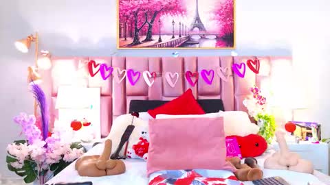 Snapshot of anaa_bellaa chatting on February 16, 2026, 12:45 pm anaa_bellaa online show from February 16, 2026, 12:45 pm