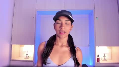 Snapshot of anaacollins_ chatting on February 11, 2026, 11:37 am anaacollins_ online show from February 11, 2026, 11:37 am