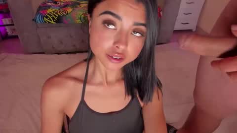 Ana and Nixon online show from November 13, 2025, 5:45 pm