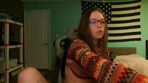 Snapshot of anabelleleigh chatting on February 5, 2026, 3:22 am Anabelleleigh online show from February 5, 2026, 3:22 am