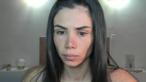 Ana Henao or Annie... Follow me ahenaocb Insta  X online show from March 31, 2026, 2:35 am