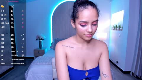 Anahi Curlie online show from December 17, 2024, 3:50 am