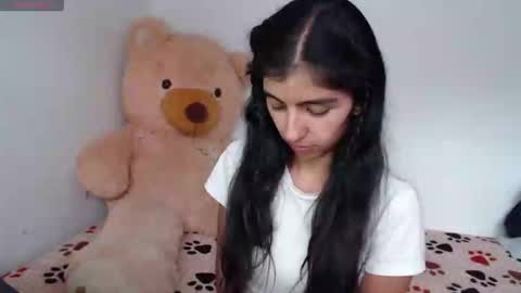 Snapshot of anahibrowns95 chatting on February 20, 2026, 8:53 pm Anahi Browns online show from February 20, 2026, 8:53 pm