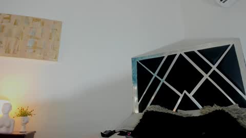 Anah online show from March 2, 2025, 3:59 pm