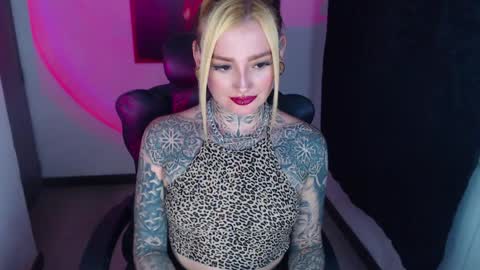  Callme Mistress Ani  online show from January 14, 2025, 10:12 pm