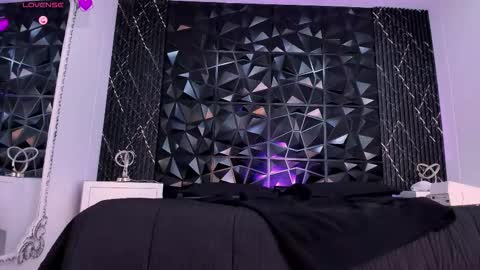 Im Sara  online show from March 10, 2026, 1:05 pm