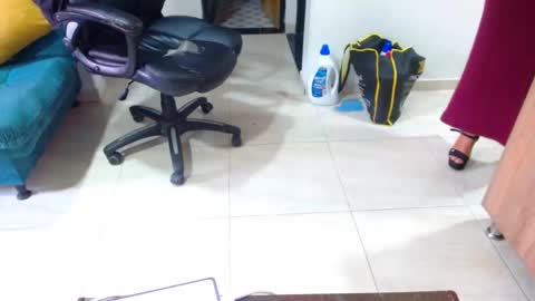 anaids online show from February 20, 2025, 9:53 pm