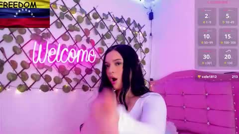 Anais online show from October 25, 2025, 10:59 pm