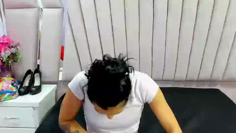 AbbyAndAntonela online show from February 15, 2025, 2:47 am