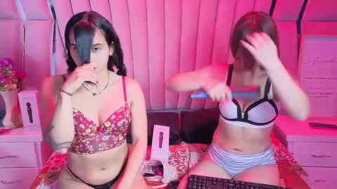 AbbyAndAntonela online show from September 26, 2025, 1:26 pm