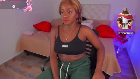 Snapshot of ananya_kay01 chatting on February 5, 2025, 1:15 am A N A my connection hours are from 600 pm to 12 pm Colombian time online show from February 5, 2025, 1:15 am