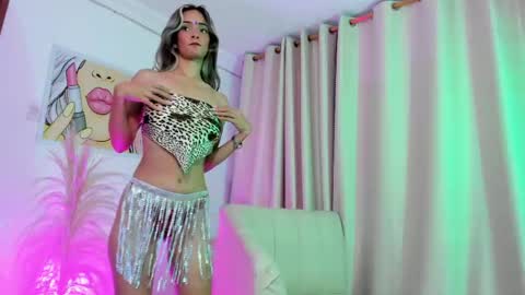 Ana online show from April 16, 2026, 7:36 pm