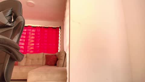 ana  online show from March 10, 2025, 10:13 pm