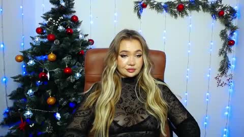 anastacyyellig online show from December 14, 2024, 3:40 am