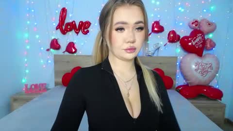 anastacyyellig online show from February 18, 2025, 8:49 am