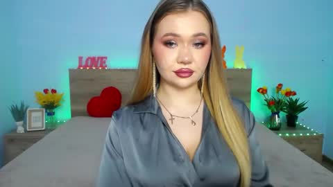 anastacyyellig online show from March 9, 2025, 6:28 am