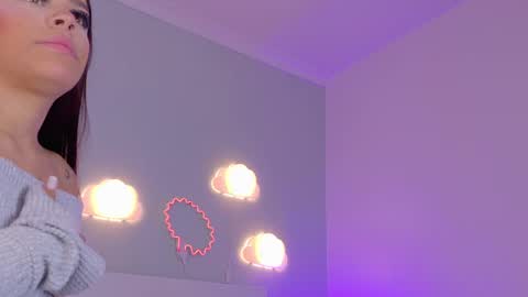 Kendra  online show from October 31, 2025, 11:22 am