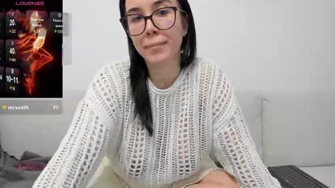 Andreea online show from March 12, 2026, 6:19 am