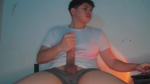 Snapshot of ancoder2912 chatting on July 5, 2026, 4:30 am Andres online show from July 5, 2026, 4:30 am