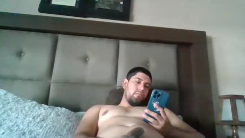 ander_sol online show from January 17, 2025, 6:33 pm