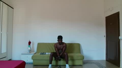 Snapshot of andfel1712 chatting on May 19, 2026, 7:47 am andfel1712 online show from May 19, 2026, 7:47 am