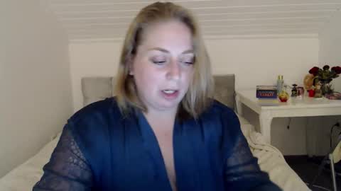 Andorphin online show from November 8, 2025, 9:24 pm