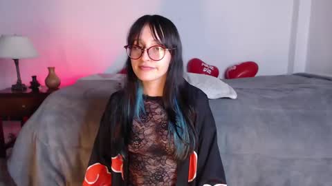 Snapshot of andrasla chatting on February 23, 2025, 3:56 am Andras online show from February 23, 2025, 3:56 am